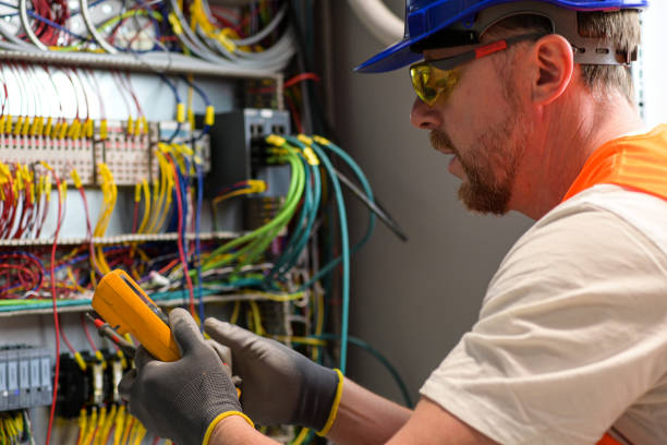 Best Home Electrical Repair  in Northwoods, MO